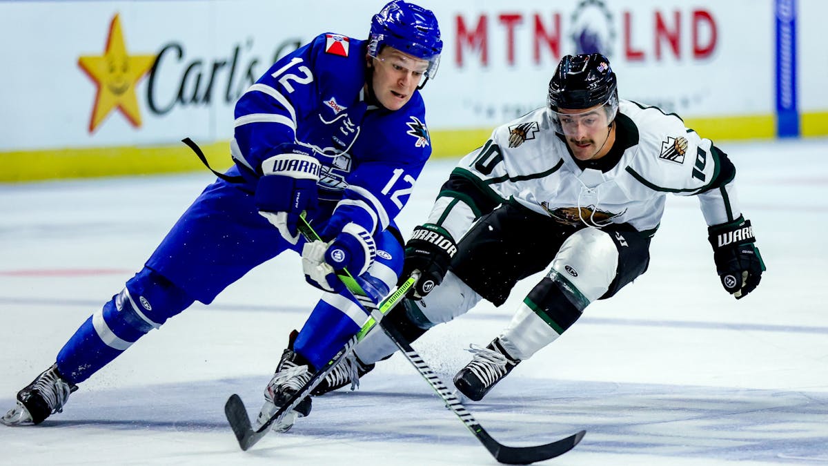 Thunder Snaps Two Skids With 4-2 Win In Utah