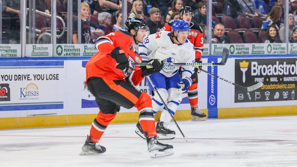 Thunder Closes Mini-Series Tonight At Kansas City