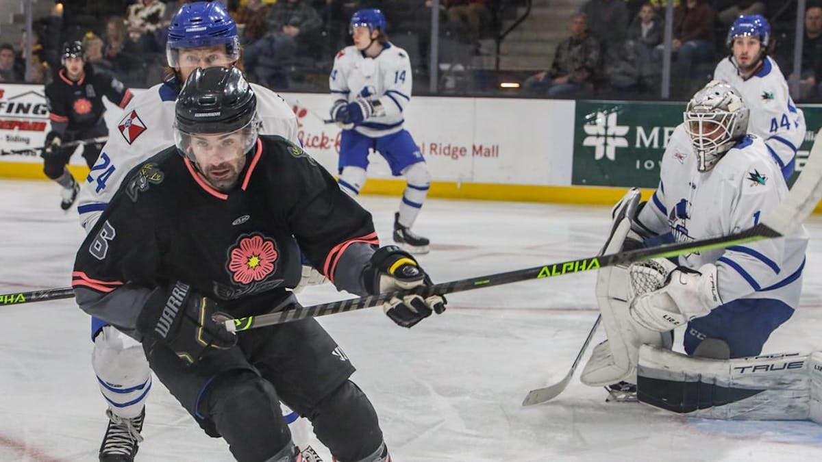 Wichita Plays Season-Series Finale Tonight Vs. Iowa